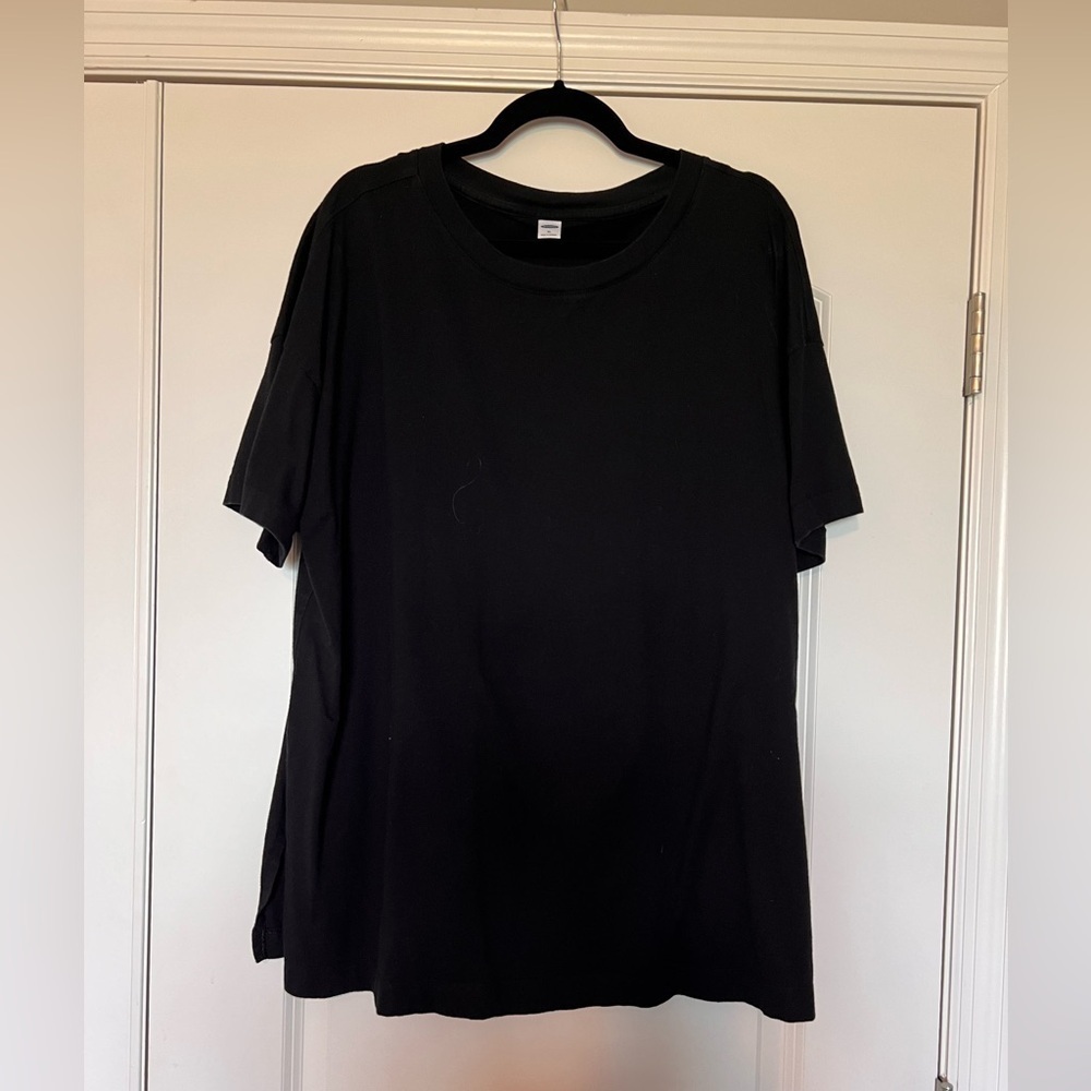 Old navy boyfriend tee XL